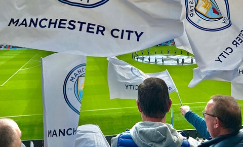 Ilustrasi link dan cara nonton live streaming Manchester City vs Wolves. Foto: Unsplash/Jonny Gios