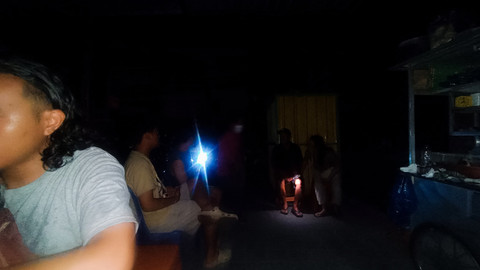 Curhat pedagang di Bali akibat Blackout. Foto: Denita BR Matondang/kumparan