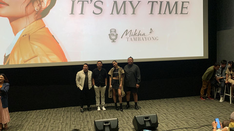 Penyanyi dan aktris Mikha Tambayong merilis lagu baru It's My Time yang diedarkan pada Jumat (2/5) Foto: Vincentius Mario/kumparan