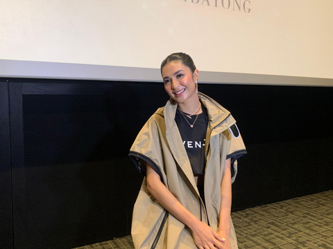 Penyanyi dan aktris Mikha Tambayong merilis lagu baru It's My Time yang diedarkan pada Jumat (2/5) Foto: Vincentius Mario/kumparan