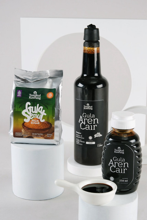 Tangkal Kawung menawarkan produk gula aren dalam bentuk bubuk dan cair. Foto: Dok. BRI