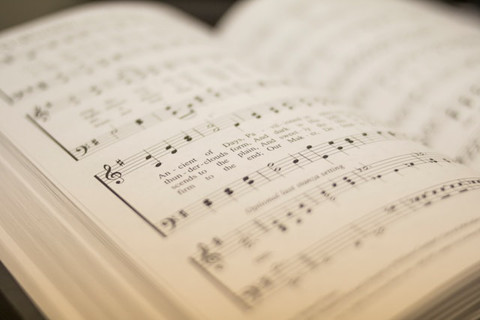 Ilustrasi Makna Lagu Salvatore Lana Del Rey. Foto: dok. Unsplash/Michael Maasen