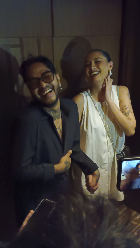 Onadio Leonardo dan sang Istri, Beby Prisillia saat ditemui di Kawasan Kuningan, Jakarta Selatan. Foto: Aprilandika Pratama/kumparan