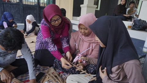 Program Perbaikan Sarana dan Prasarana Pendidikan (PSPP) yang dilakukan oleh Kementerian Pendidikan Dasar dan Menengah (Kemendikdasmen) di sejumlah sekolah. Foto: Kemendikdasmen