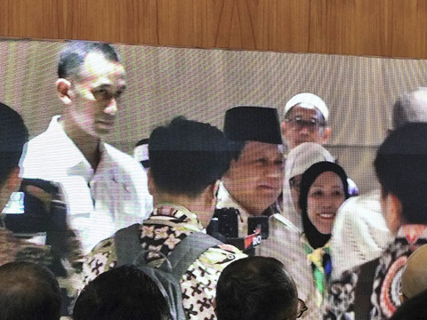 Presiden Prabowo Subianto menghadiri acara peresmian terminal khusus haji dan umrah di Terminal 2F Bandara Soekarno Hatta, Tangerang Banten, Minggu (4/5/2025). Foto: Luthfi Humam/kumparan