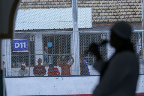 Warga binaan berada di dalam Lapas kelas IIA Banyuwangi, Jawa Timur. Foto: Budi Candra Setya/ANTARA FOTO