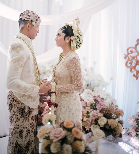 Valerie Tifanka resmi menikah dengan pria bernama Mochammad Andhika. Foto: Instagram/