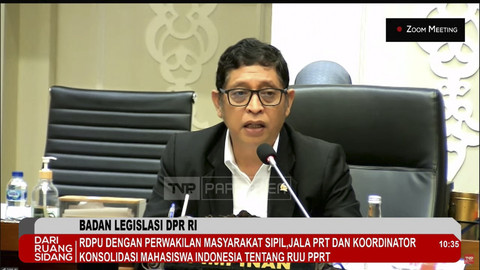 Suasana RDPU Baleg DPR RI dengan perwakilan Koalisi Masyarakat Sipil, Jala PRT dan KKMI tentang RUU PPRT di ruang sidang DPR RI, Jakarta, Senin (5/5/2025). Foto: YouTube/ TVR Parlemen