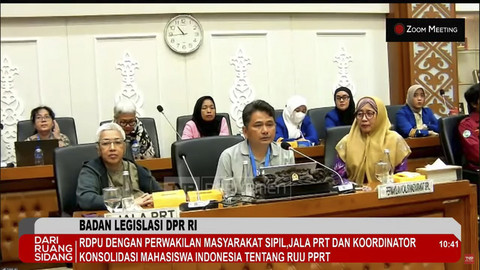 Suasana RDPU Baleg DPR RI dengan perwakilan Koalisi Masyarakat Sipil, Jala PRT dan KKMI tentang RUU PPRT di ruang sidang DPR RI, Jakarta, Senin (5/5/2025). Foto: YouTube/ TVR Parlemen