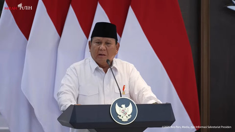 Presiden Prabowo Subianto memberikan arahan saat Sidang Kabinet Paripurna di Kantor Presiden, Jakarta, Senin (5/5/2025). Foto: YouTube/ Sekretariat Presiden