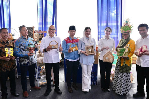 Kementerian UMKM gelar Festival Kemudahan dan Perlindungan Usaha Mikro di Trenggalek, Jawa Timur.  Foto: Kementerian UMKM