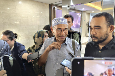 Wakil Ketua Tim Pembela Ulama dan Aktivis (TPUA), Rizal Fadhillah, di Bareskrim Polri pada Selasa (6/5/2025). Foto: Rachmadi Rasyad/kumparan