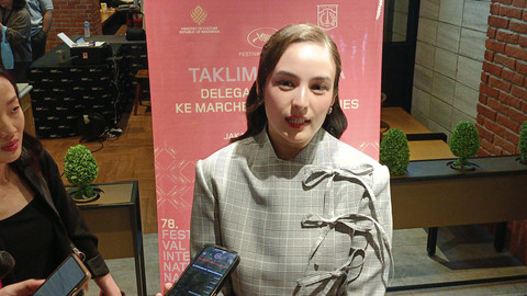 Artis Chelsea Islan saat ditemui di Kawasan Sudirman, Jakarta Pusat. Foto: Aprilandika Pratama/kumparan