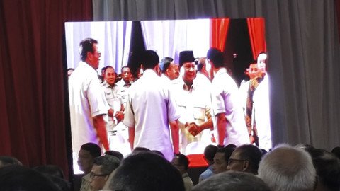 Presiden Prabowo Subianto hadiri Halal Bihalal Persatuan Purnawirawan Angkatan Darat (PPAD) di Balai Kartini, Jakarta, Selasa (6/5/2025). Foto: Luthfi Humam/kumparan