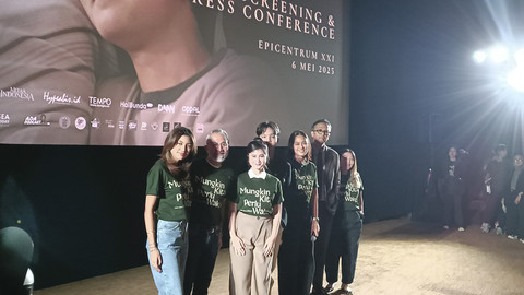 Konferensi Pers Film Mungkin Kita Perlu Waktu di XXI Epicentrum, Jakarta Selatan, Selasa (6/5/2025). Foto: Giovanni/kumparan