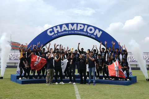 Babek SS berhasil menjadi pemenang Liga Kompas U-14 Powered by BRI. Foto: Dok. BRI