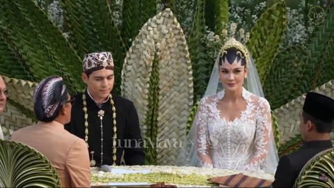Maxime Bouttier dan Luna Maya jalani akad nikah di Bali, Rabu (7/5/2025). Foto: Youtube/TS Media