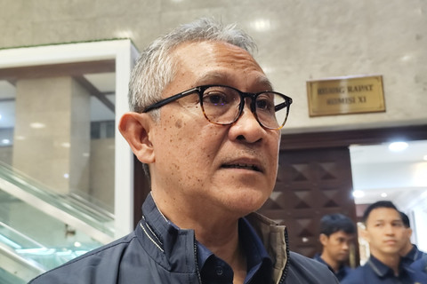 Direktur Jenderal Bea Cukai Kementerian Keuangan (Kemenkeu) Askolani di Kompleks Parlemen Senayan, Rabu (7/5/2025). Foto: Widya Islamiati/kumparan