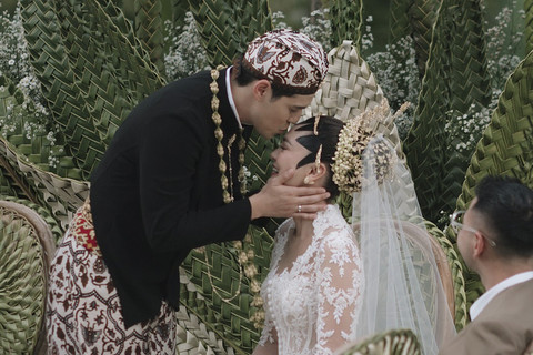  Pernikahan Luna Maya-Maxime Bouttier. Foto: Iluminen