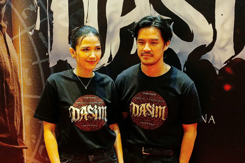 Dinda Kanya Dewi (Kiri) saat ditemui usai Press Screening Film Dasim. Foto: Aprilandika Pratama/kumparan