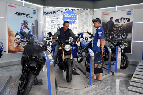 PT. Yamaha Indonesia Motor Manufacturing (YIMM) meresmikan Flagship Shop di Denpasar, Bali, Jumat (9/5/2025). Foto: Sena Pratama/kumparan