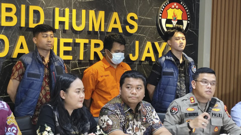 Pers rilis kasus illegal access di Polda Metro Jaya, Jumat (9/5/2025). Foto: Rachmadi Rasyad/kumparan