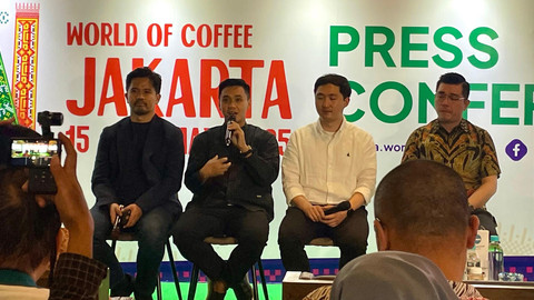Daryanto Witarsa, Ketua Umum Specialty Coffee Association of Indonesia (SCAI), saat acara Konferensi Pers World of Coffee 2025. Foto: Salsha Okta Fairuz/kumparan