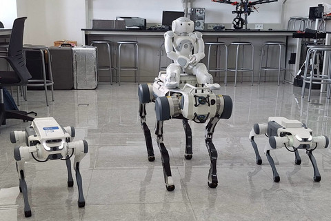 Robot anjing inovasi ITS. Foto: Humas ITS