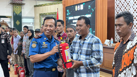 Perwakilan Rukun Warga (RW) penerima donasi APAR. Foto: Stephanie/Pandangan Jogja