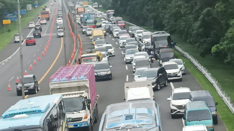 Kepadatan arus lalu lintas menuju Puncak, Bogor, Sabtu (10/5) pagi. Foto: Dok. Istimewa