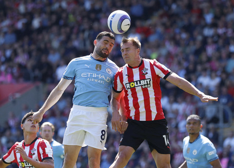 Southampton vs Man City di Liga Inggris. Foto: Peter Cziborra/REUTERS