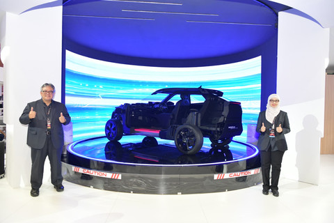 Perodua tampilkan prototipe mobil listrik di Malaysian Auto Show (MAS) 2025. Foto: Perodua