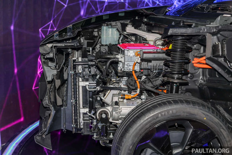 Perodua tampilkan prototipe mobil listrik di Malaysian Auto Show (MAS) 2025. Foto: dok. Paultan