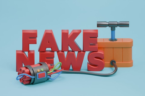 Ilustrasi bagaimana langkah kita dalam mengantisipasi berita hoax. Sumber: Unsplash/Hartono Creative Studio