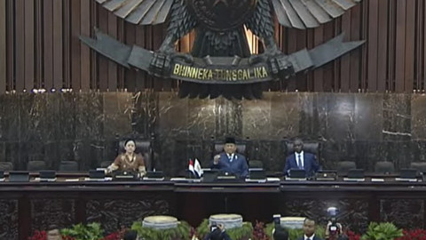 Presiden Prabowo Subianto menghadiri konferensi Parliamentary Union of the OIC Member States (PUIC) ke-19 atau Persatuan Parlemen Negara Anggota Organisasi Kerja sama Islam (OKI) di gedung MPR/DPR RI, Rabu (14/5/2025). Foto: Youtube/ Sekeriat Presiden