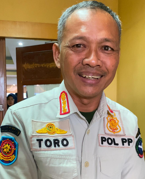Kasat Pol PP Pontianak, Ahmad Sudiyantoro. Pol PP Pontianak akan kenakan denda untuk pemain layangan, jika tak bayar maka KTP akan diblokir. Foto: Yulia Ramadhiyanti/Hi!Pontianak