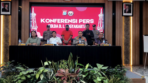Konferensi pers ungkap kasus pemeliharaan satwa liar oleh Polda DIY, Kamis (15/5). Foto: YouTube/Polda DIY