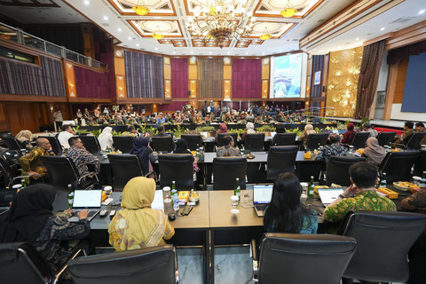 Rapat Koordinasi Pengadaan Guru dan Tenaga Kependidikan Sekolah Rakyat yang digelar di Gedung Aneka Bakti Kemensos, Kamis (15/5/2025). Foto: Kemensos RI