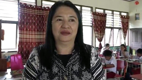 Kepala Sekolah SD Negeri Pandu, Rusmin Sigar