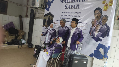 Nenek Sumbuk berusia 109 tahun jadi jemaah haji tertua di musim haji 2025. Foto: Kemenag RI