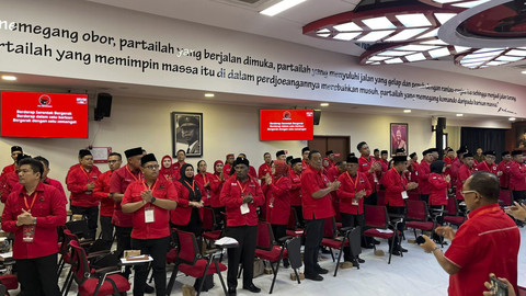 Suasana Sekolah Partai PDIP saat Ketua Umum PDIP Megawati Soekarnoputri tiba di Lenteng Agung, Jumat (16/5/2025). Foto: Haya Syahira/kumparan