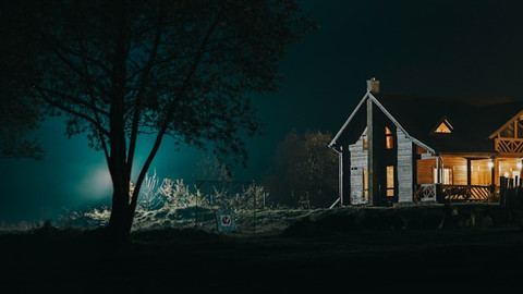 ilustrasi cerita kkn di desa penari versi nur. sumber: unsplash/eugene chystiakov