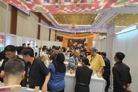 Sesi cupping Starbucks di event World of Coffee Asia 2025 (16/5/25). Foto: Azalia Amadea/kumparan.