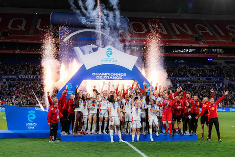 Olympique Lyonnais Feminin Juara Liga Prancis Wanita ke-18 kalinya.  Foto: Instagram @olfeminin