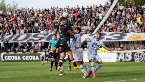 Link dan cara nonton live streaming Monza vs Empoli. Foto hanya ilustrasi, bukan yang sebenarnya. Sumber: Pexels/Franco Monsalvo 
