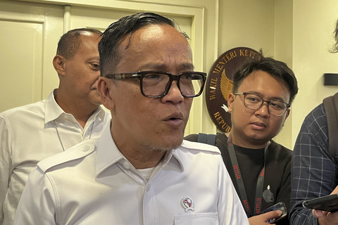 Wakil Menteri Ketenagakerjaan (Wamenaker) Immanuel Ebenezer atau Noel di Kantor Kementerian Ketenagakerjaan (Kemnaker) Senin (19/5/2025). Foto: Widya Islamiati/kumparan