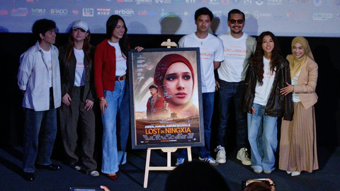 Konferensi pers perilisan trailer dan poster Film Assalamualaikum Beijing 2: Lost In Ningxia. Foto: Aprilandika Pratama/kumparan