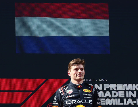 Max Verstappen saat F1 GP Emilia Romagna di Autodromo Enzo e Dino Ferrari, Imola, Italia, pada 18 Mei 2025. Foto: REUTERS/Jakub Porzycki