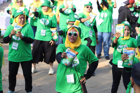 Zumba Party Mama di Festival Arisan Sahabat MAMA. Foto: kumparan