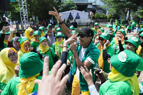 Penampilan Pagi Boeta Band di Festival Arisan Sahabat MAMA. Foto: kumparan